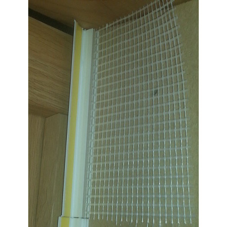 PROFILE de DESOLIDARISATION à JONCTION à L'HUISSERIE  / VENDU à L'unité