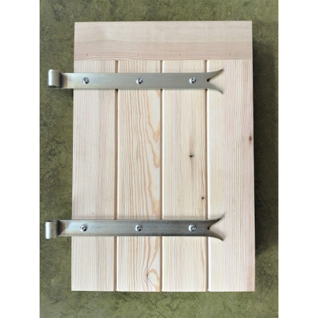 VOLET en SAPIN ROUGE FABRICATION sur MESURE