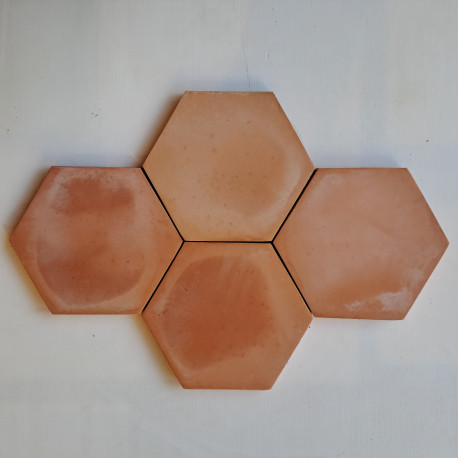 CARREAUX HEXAGONAUX en TERRE CUITE FAIT MACHINE VENDU au M²