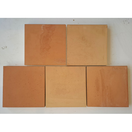 CARREAUX en TERRE CUITE FAIT MACHINE VENDU au M²