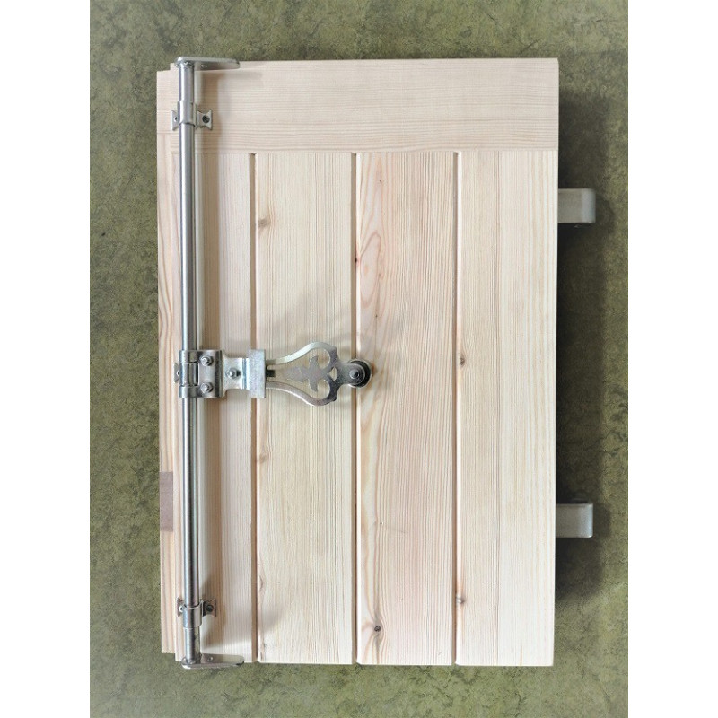 VOLET en SAPIN ROUGE FABRICATION sur MESURE – Image 2