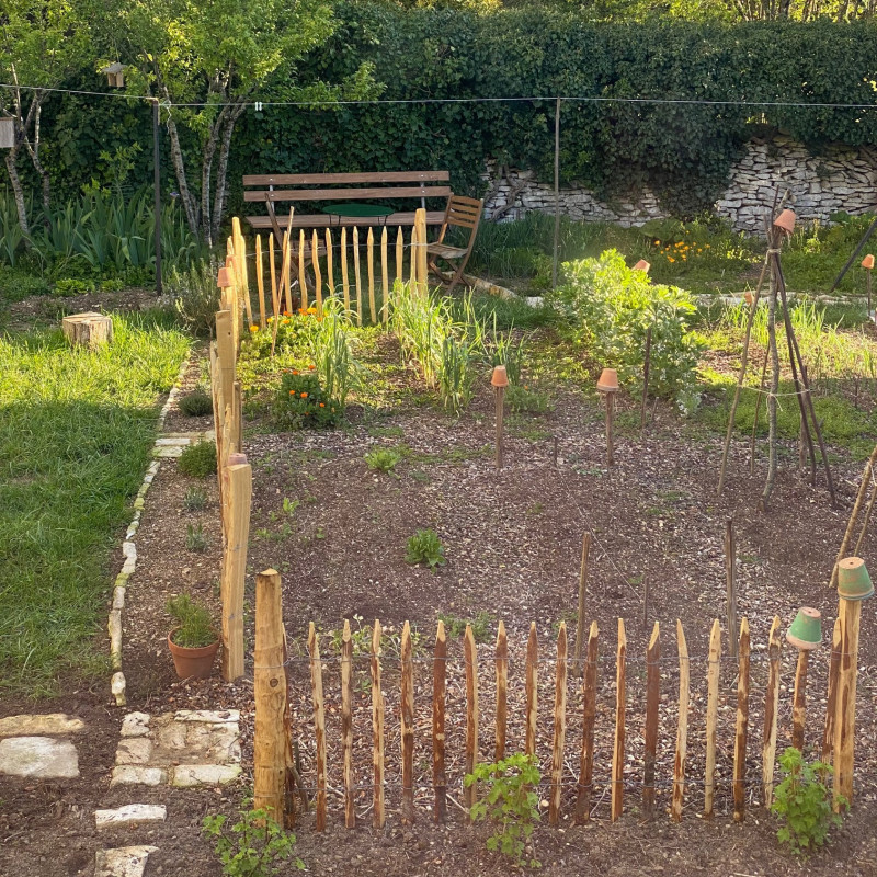 GANIVELLE ou TREILLAGE FENDUS en CHATAIGNIER pour CLOTURE VENDU au ROULEAU – Image 3