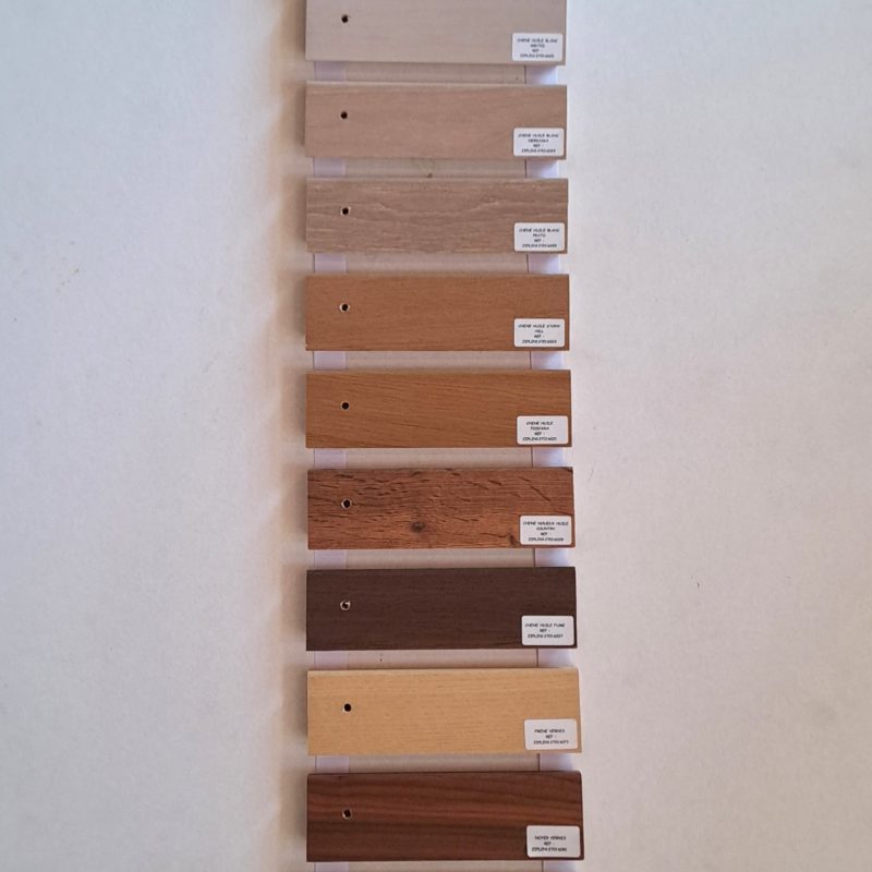 PLINTHES en BOIS PLAQUE à CLIPSER / HUILE ou VERNIS VENDU au PAQUET