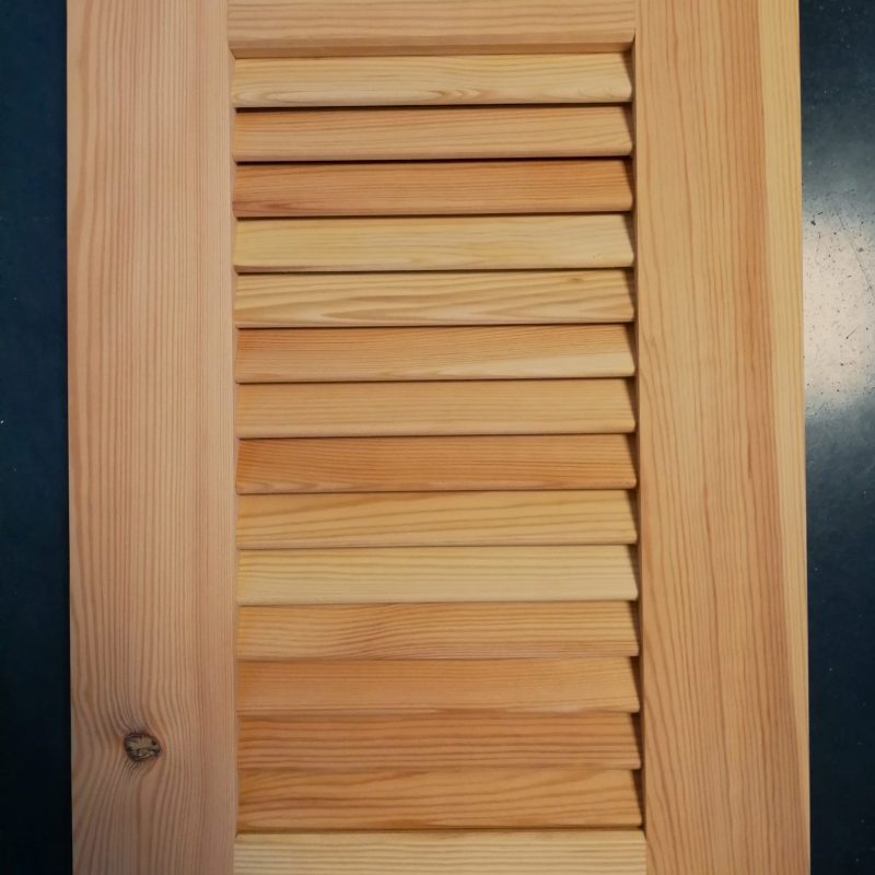 VOLET PERSIENNE en PIN MARITIME ou en SAPIN ROUGE / FABRICATION sur MESURE
