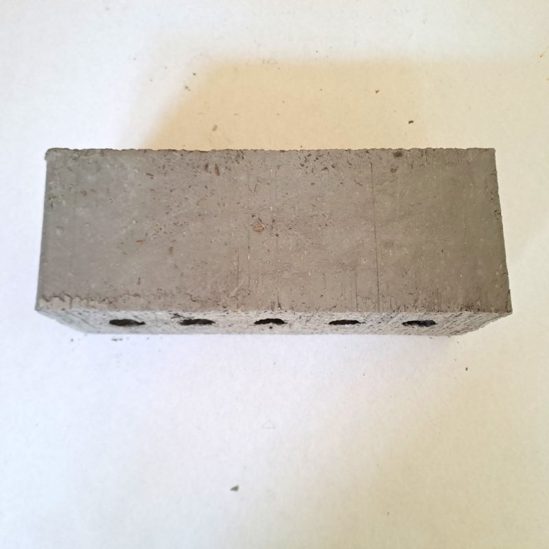 BRIQUE de TERRE CRUE CHANVRE / VENDU à l'unité